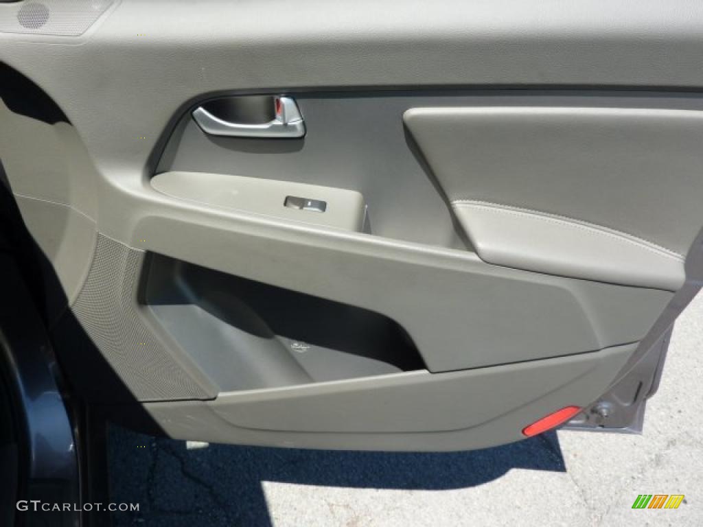 2011 Kia Sportage Standard Sportage Model Door Panel Photos