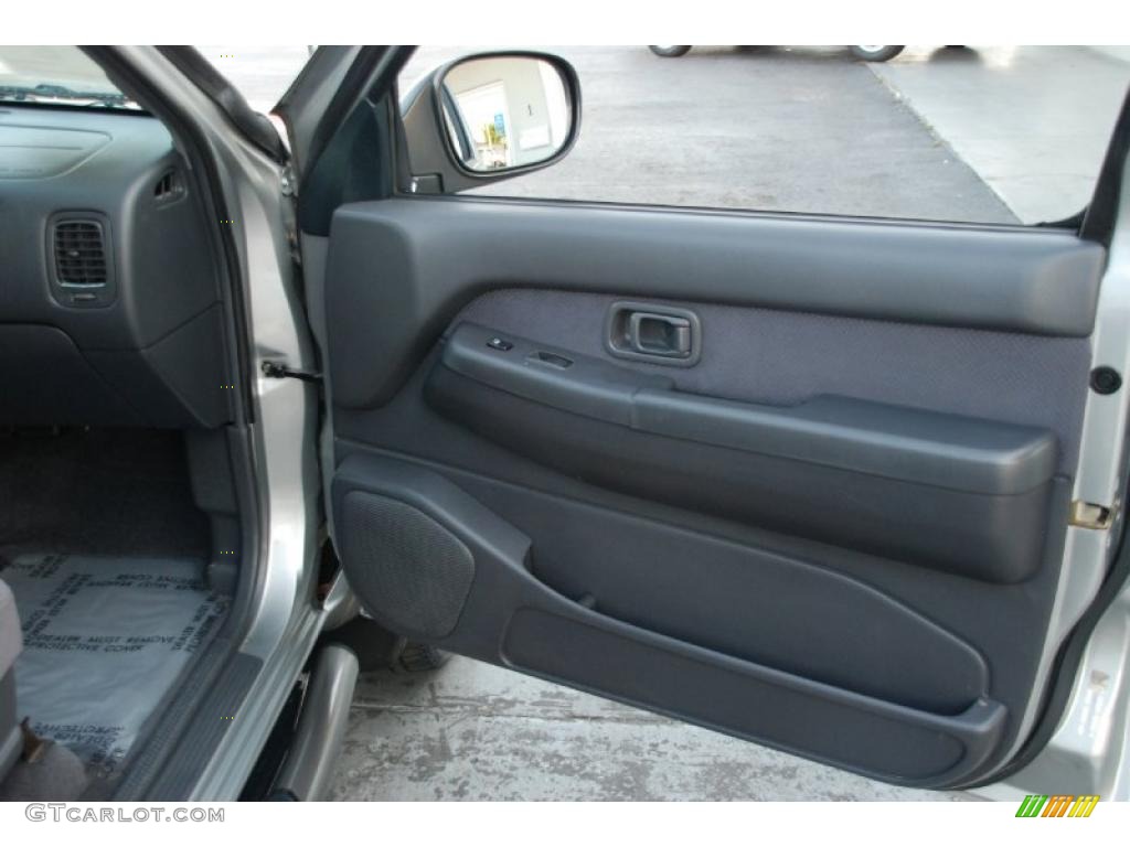 2000 Nissan Pathfinder SE 4x4 Slate Door Panel Photo #49121698