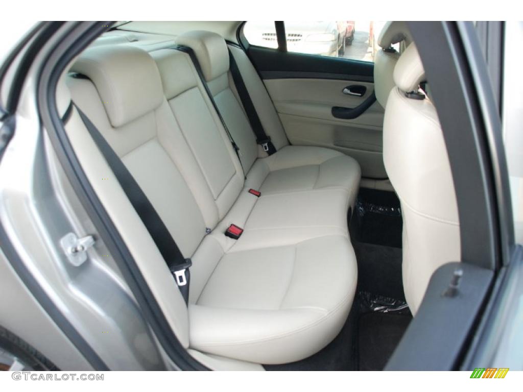 Parchment Interior 2004 Saab 9-3 Linear Sedan Photo #49122128
