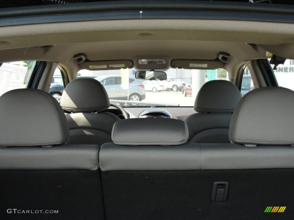 2011 Tucson GL - Ash Black / Taupe photo #20