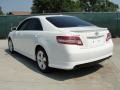 Super White - Camry SE Photo No. 5