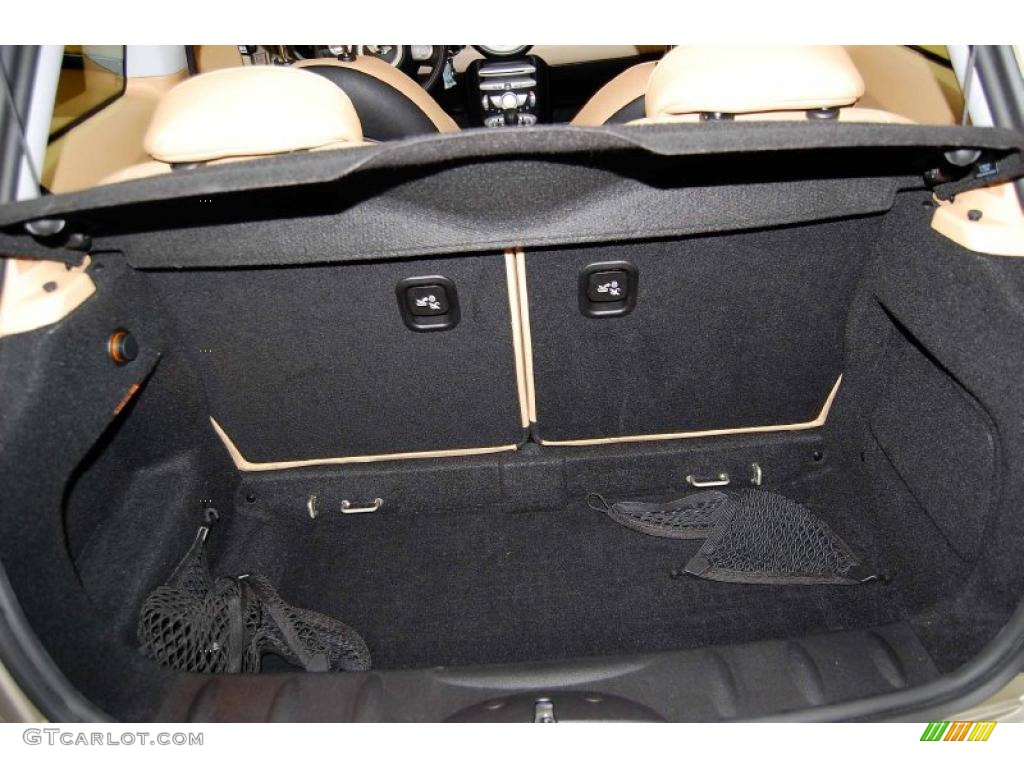 2009 Mini Cooper S Hardtop Trunk Photo #49126046