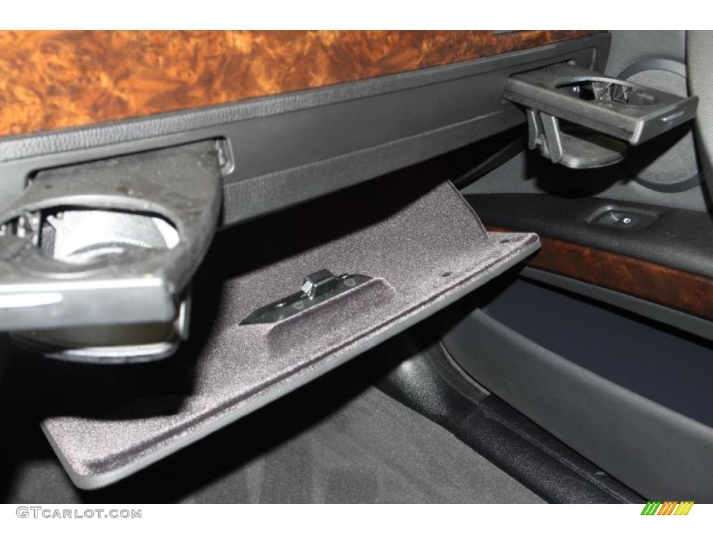 2009 3 Series 328i Sedan - Titanium Silver Metallic / Black photo #28