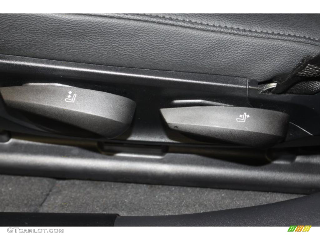 2009 3 Series 328i Sedan - Titanium Silver Metallic / Black photo #37