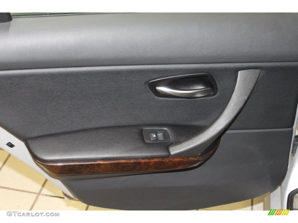 2009 3 Series 328i Sedan - Titanium Silver Metallic / Black photo #39