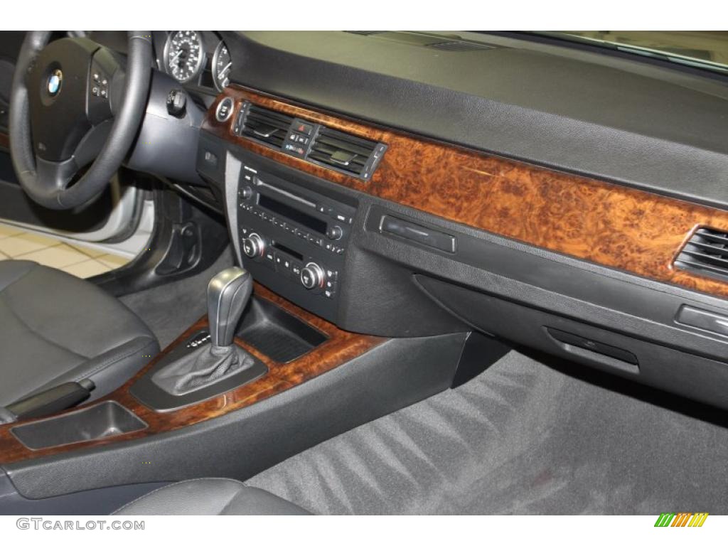 2009 3 Series 328i Sedan - Titanium Silver Metallic / Black photo #49