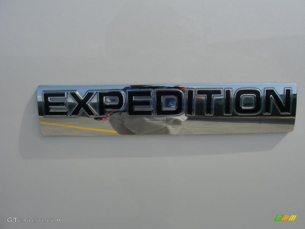 2010 Ford Expedition King Ranch Marks and Logos Photo #49128737
