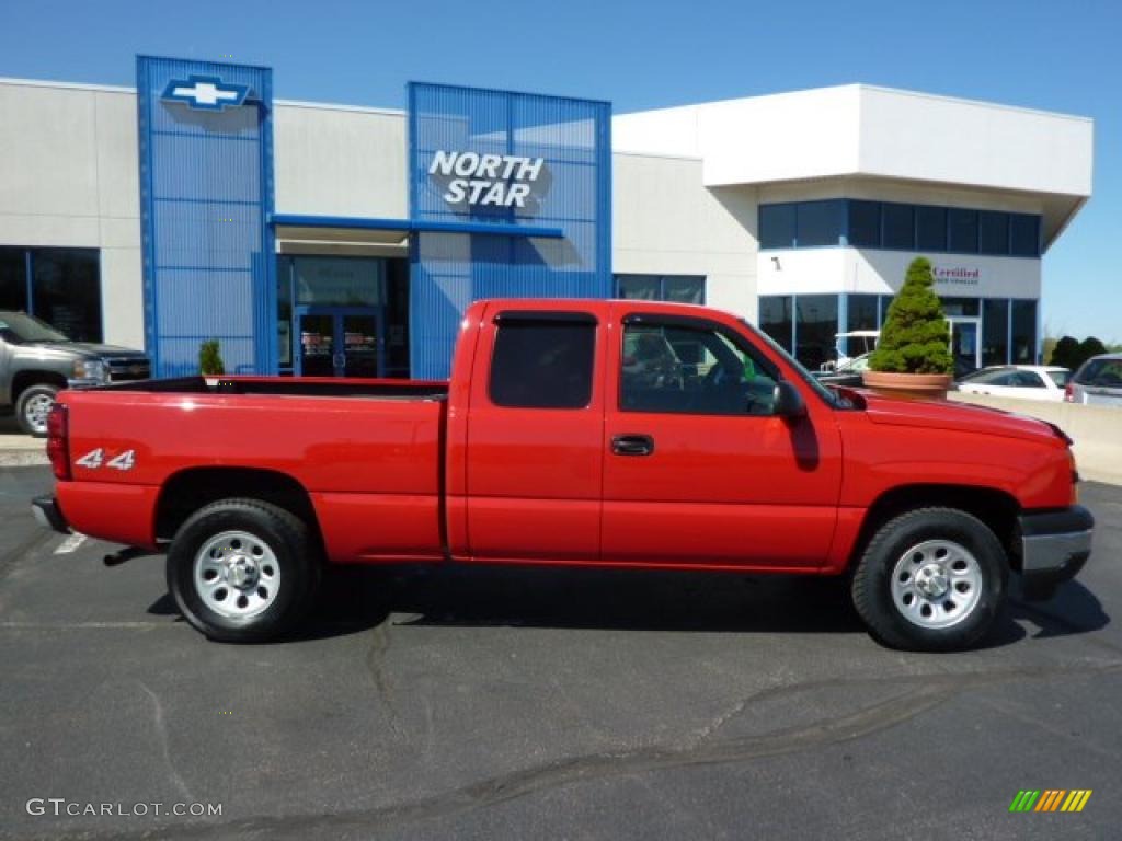 2006 Silverado 1500 Work Truck Extended Cab 4x4 - Victory Red / Dark Charcoal photo #11