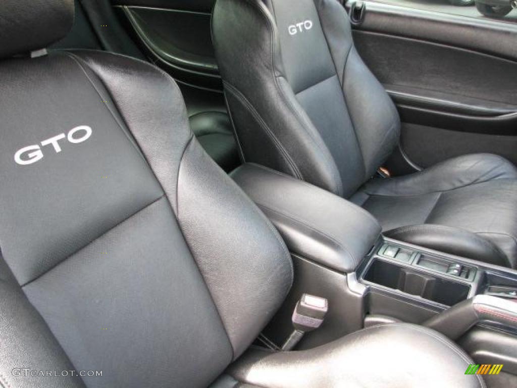 Black Interior 2006 Pontiac GTO Coupe Photo #49129847