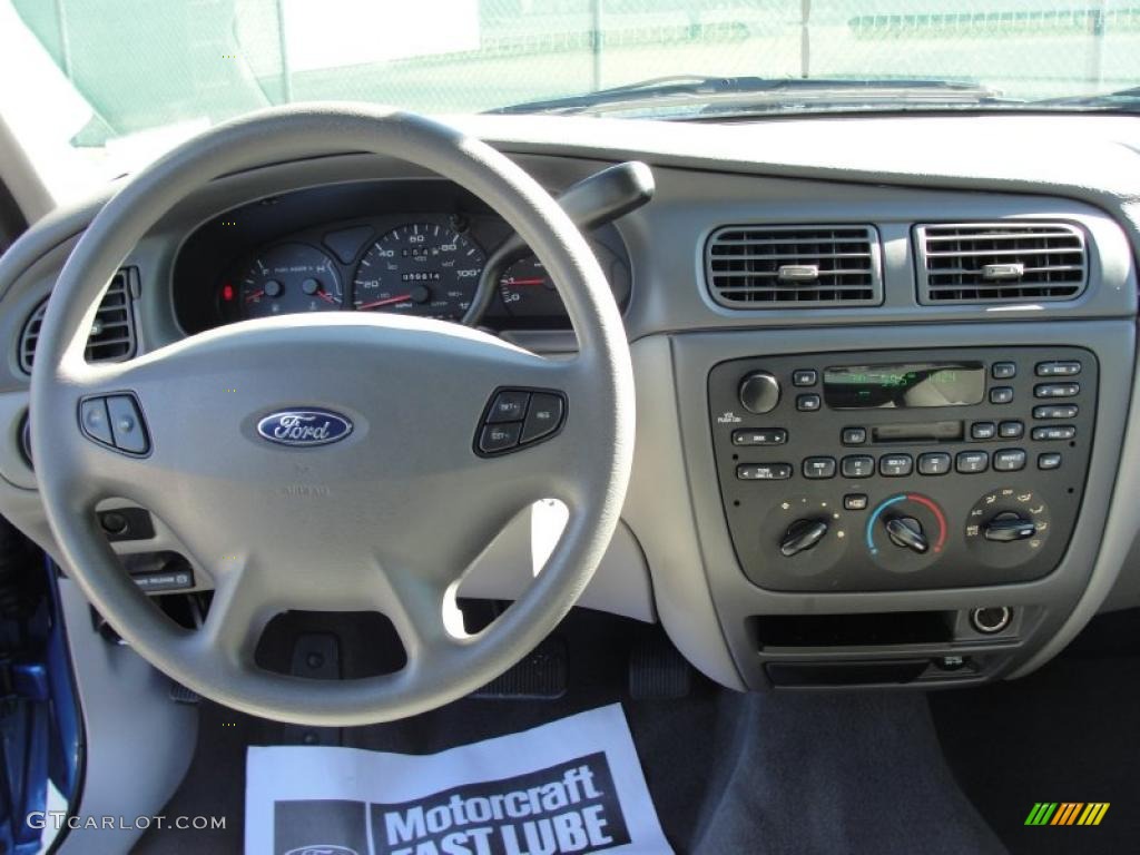 2003 Ford Taurus LX Medium Graphite Dashboard Photo #49130385