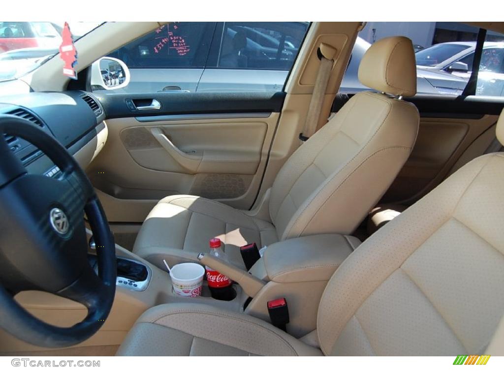Pure Beige Interior 2007 Volkswagen Jetta 2.5 Sedan Photo #49133699
