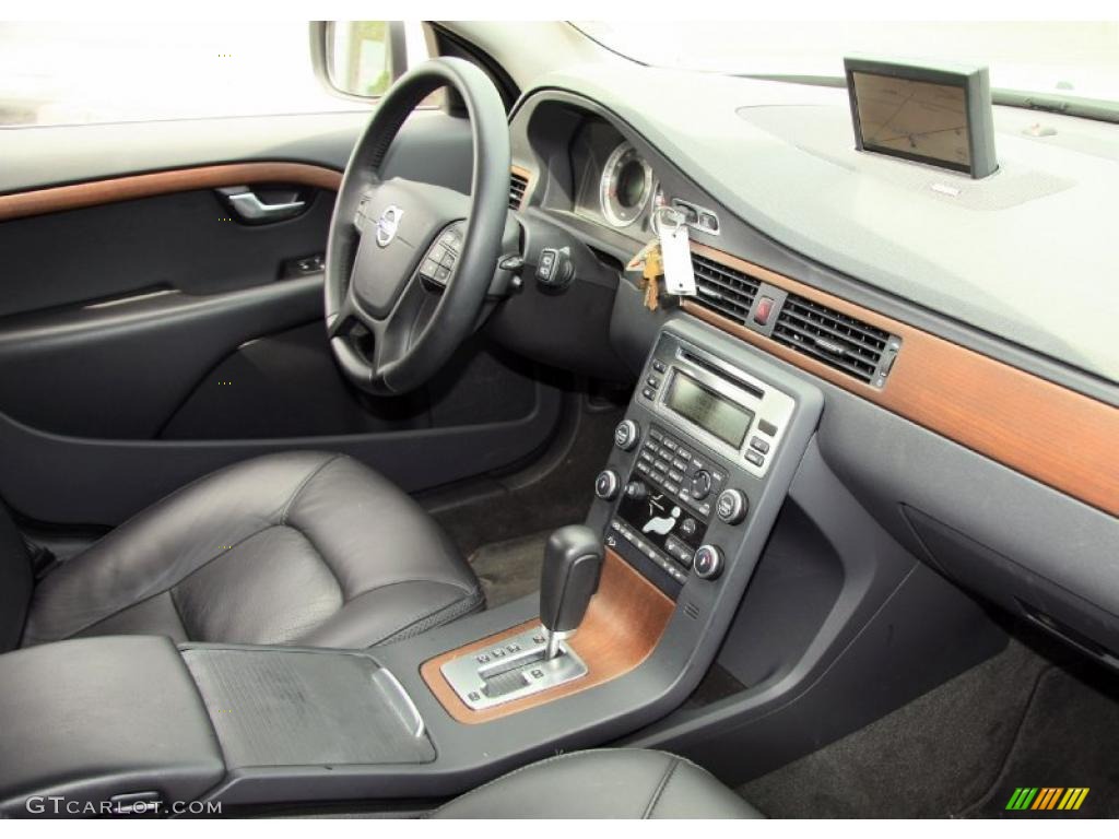 Off Black Interior 2010 Volvo XC70 3.2 AWD Photo #49133741
