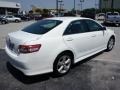 Super White - Camry SE Photo No. 4