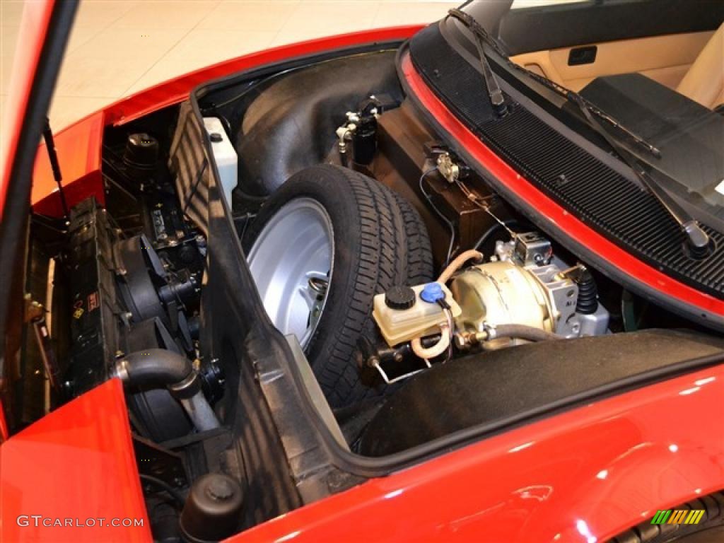 1987 Ferrari Mondial Cabriolet Trunk Photo #49138598