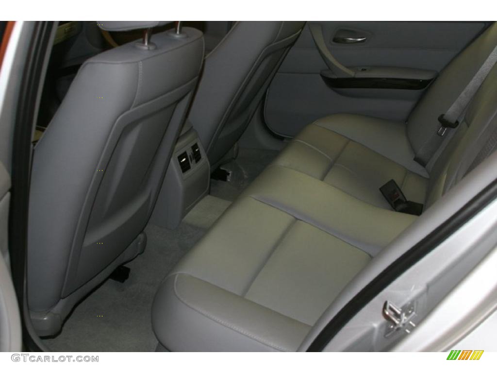 2011 3 Series 328i Sedan - Titanium Silver Metallic / Gray Dakota Leather photo #17