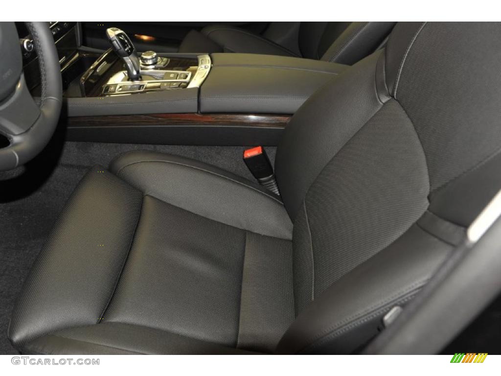 2012 7 Series 740i Sedan - Black Sapphire Metallic / Black photo #16