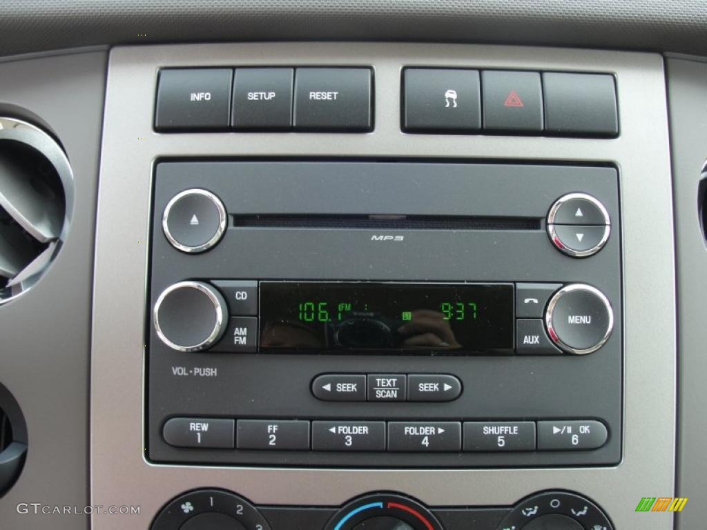 2011 Ford Expedition EL XLT Controls Photo #49141214
