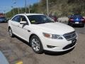 White Suede Metallic - Taurus SEL Photo No. 4