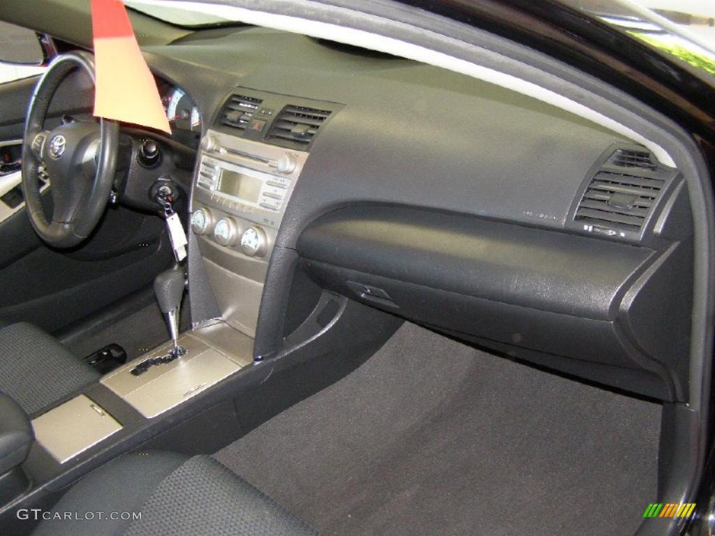 2007 Camry SE - Black / Dark Charcoal photo #26