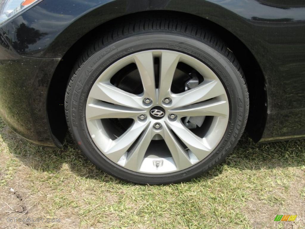 2011 Hyundai Genesis Coupe 2.0T Wheel Photo #49145705
