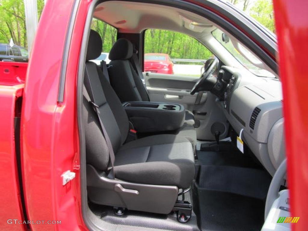 2011 Silverado 1500 Regular Cab 4x4 - Victory Red / Dark Titanium photo #9