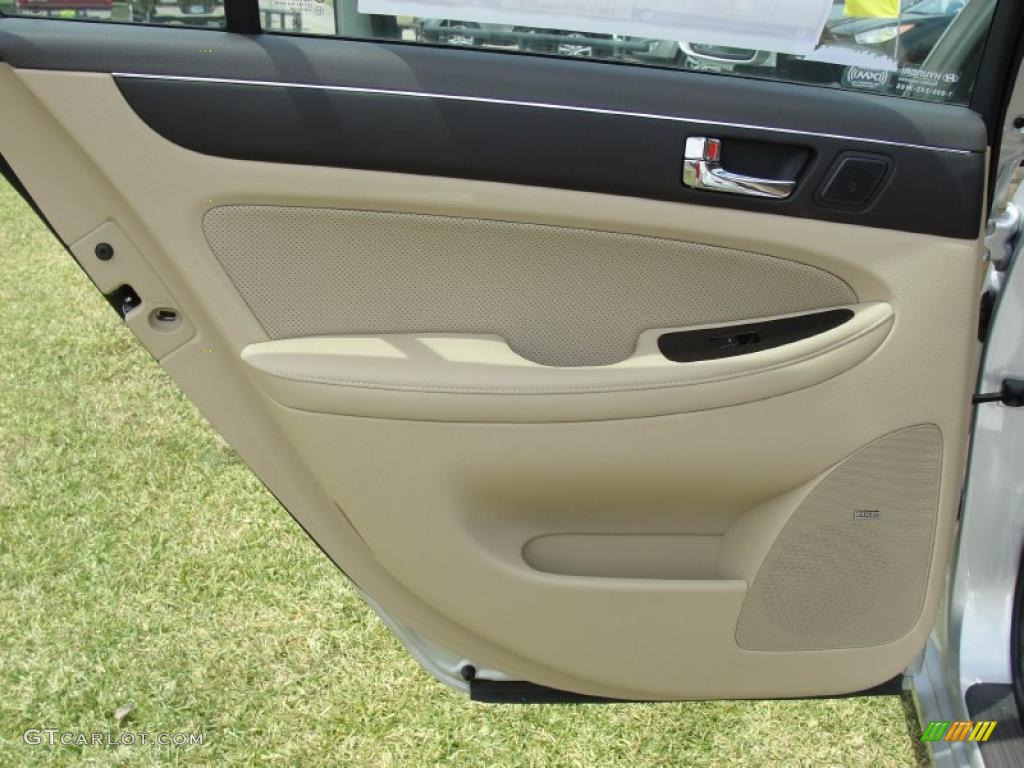 2011 Hyundai Genesis 4.6 Sedan Cashmere Door Panel Photo #49146815