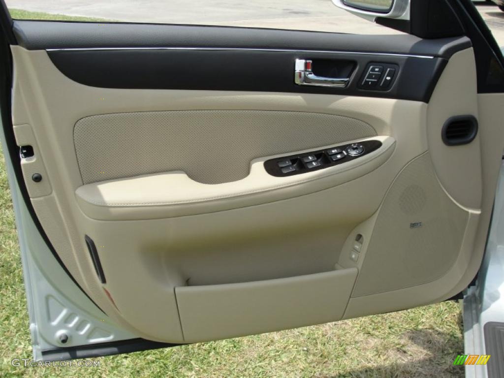 2011 Hyundai Genesis 4.6 Sedan Cashmere Door Panel Photo #49146839