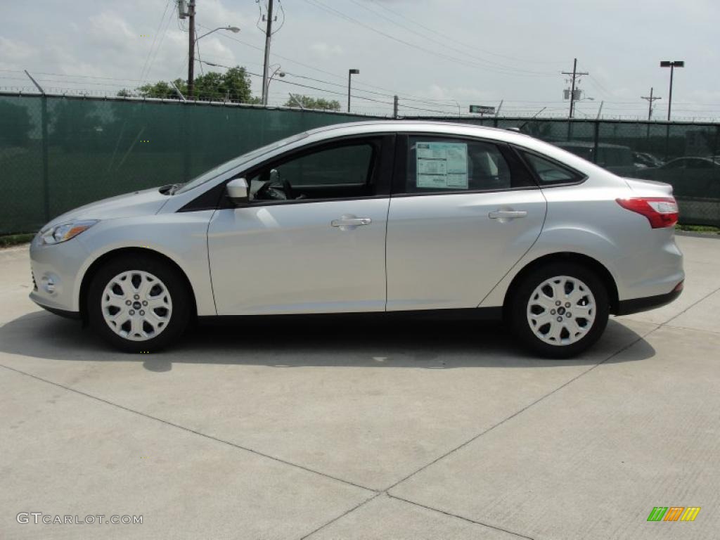 Ingot Silver Metallic 2012 Ford Focus SE Sedan Exterior Photo #49147130