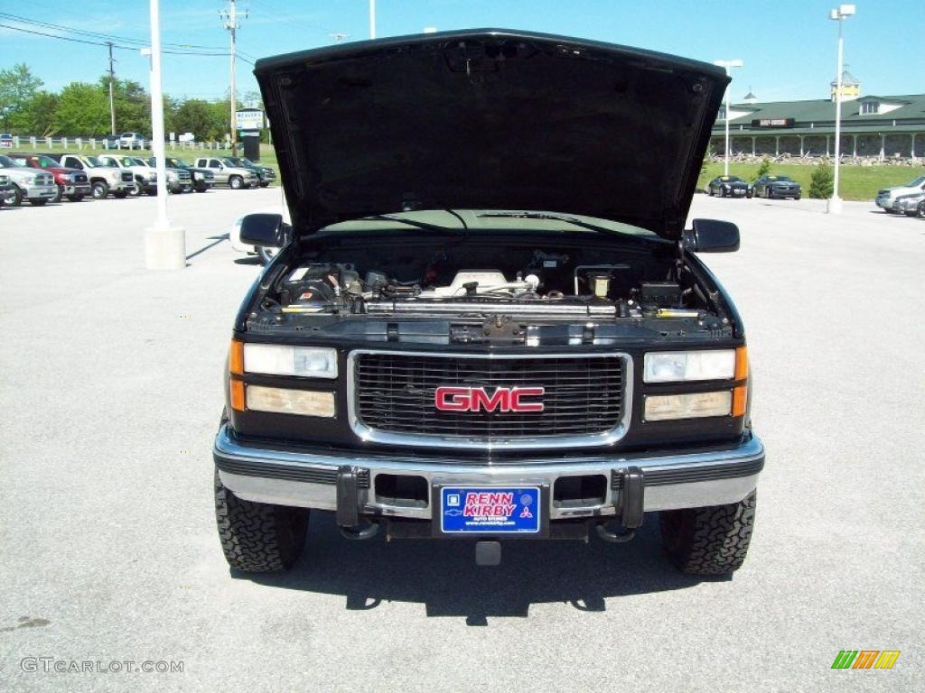 1999 Suburban K2500 SLT 4x4 - Onyx Black / Neutral photo #19