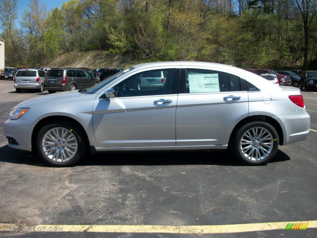 Bright Silver Metallic 2011 Chrysler 200 Limited Exterior Photo #49150925