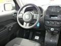 Blackberry Pearl - Patriot Sport 4x4 Photo No. 3
