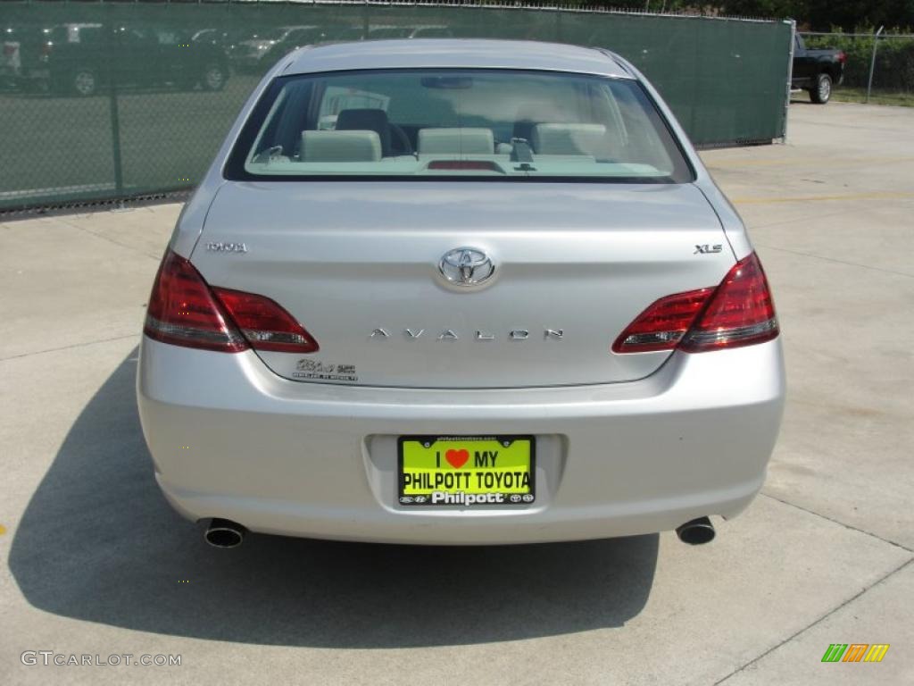 2008 Avalon XLS - Classic Silver Metallic / Ash Gray photo #4