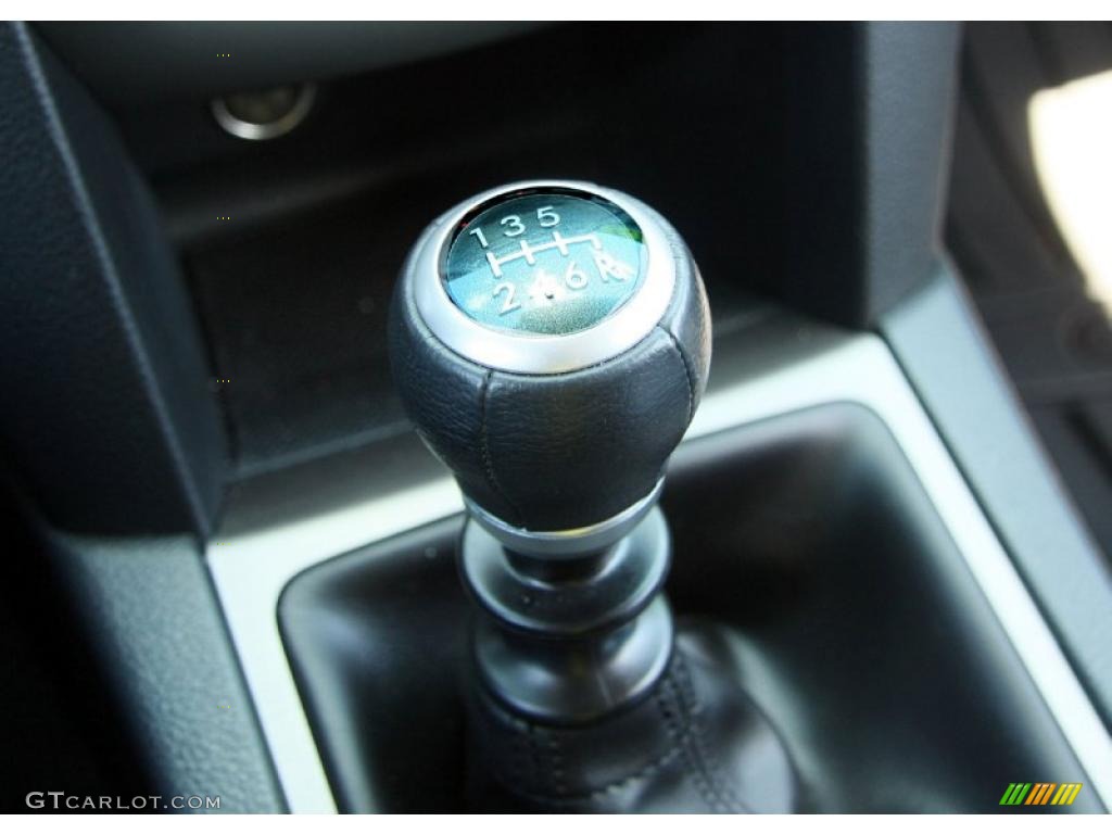 2010 Subaru Outback 2.5i Premium Wagon 6 Speed Manual Transmission Photo #49152896
