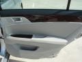 Classic Silver Metallic - Avalon XLS Photo No. 32