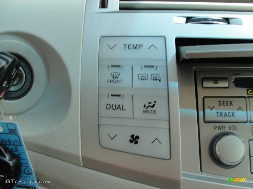 2008 Avalon XLS - Classic Silver Metallic / Ash Gray photo #45