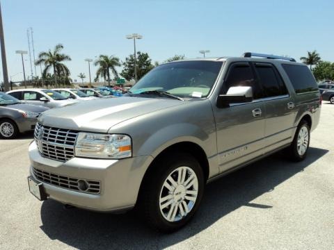 2008 Lincoln Navigator L Limited Edition 4x4 Data, Info and Specs