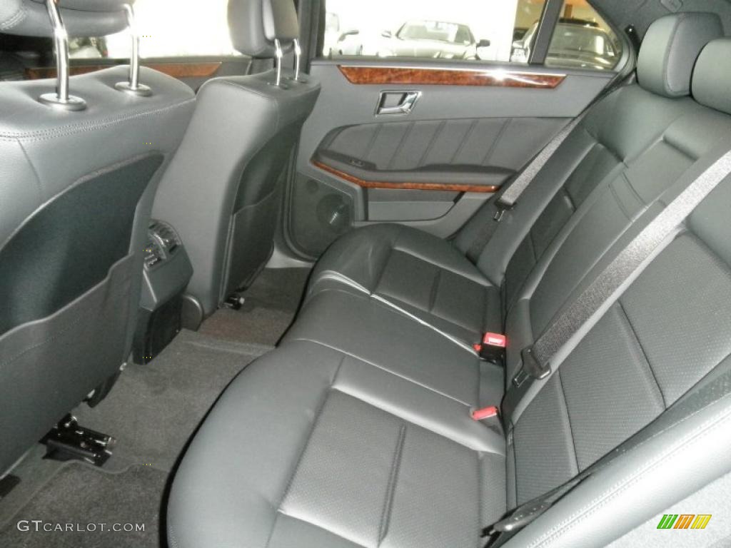 Black Interior 2011 Mercedes-Benz E 350 BlueTEC Sedan Photo #49156916