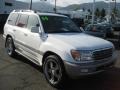 Natural White - Land Cruiser  Photo No. 12