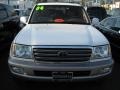 Natural White - Land Cruiser  Photo No. 18
