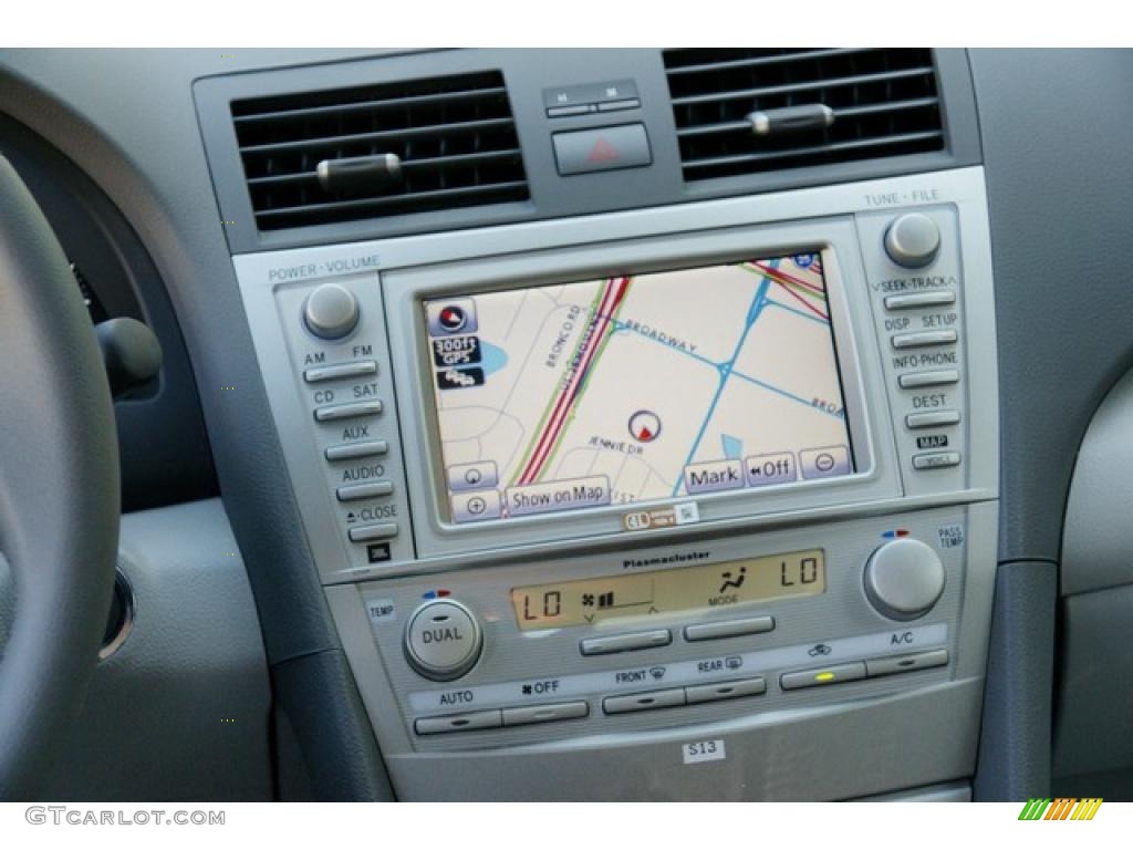 2011 Toyota Camry Hybrid Navigation Photo #49157621