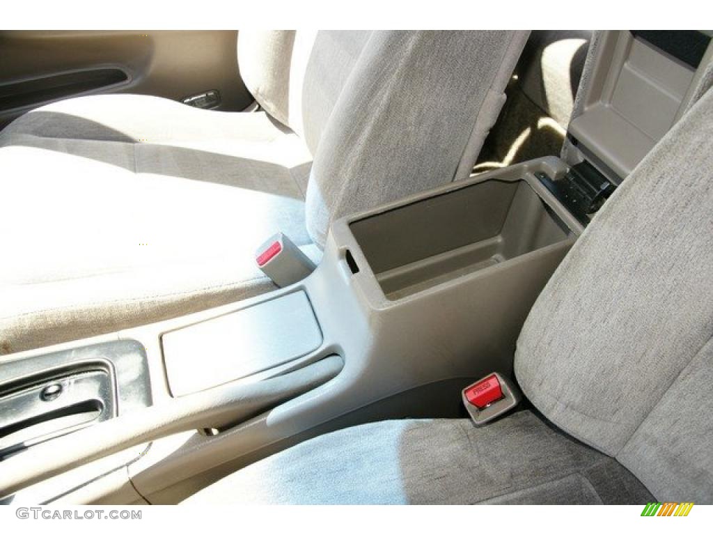 1995 Accord LX Wagon - Frost White / Beige photo #10