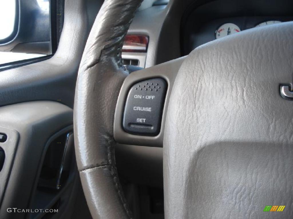 2002 Grand Cherokee Limited 4x4 - Steel Blue Pearlcoat / Taupe photo #27