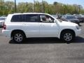 Super White - Highlander V6 Photo No. 7