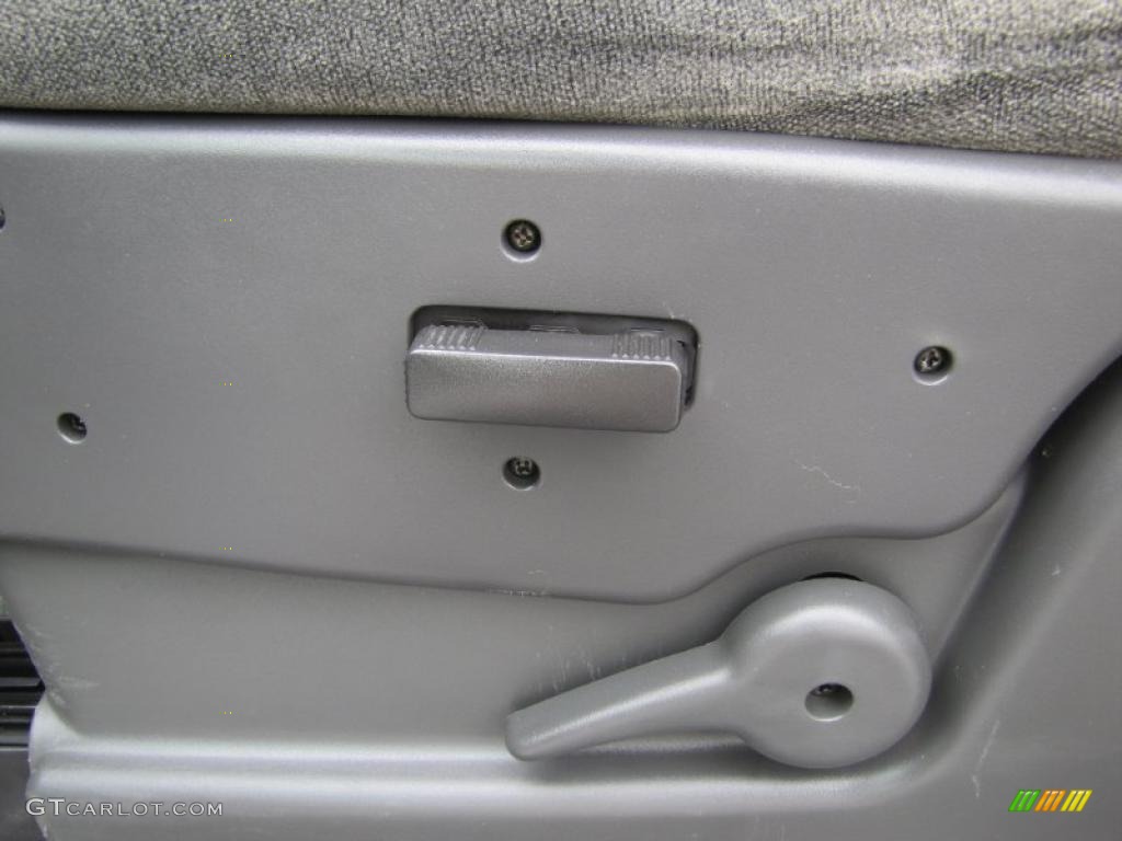 2003 Silverado 1500 LS Extended Cab 4x4 - Arrival Blue Metallic / Dark Charcoal photo #8