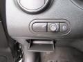Black - G6 V6 Sedan Photo No. 9
