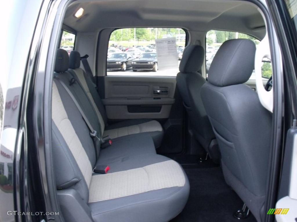 2009 Ram 1500 SLT Crew Cab - Brilliant Black Crystal Pearl / Dark Slate/Medium Graystone photo #17