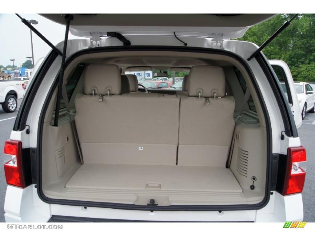 2011 Ford Expedition Limited 4x4 Trunk Photos
