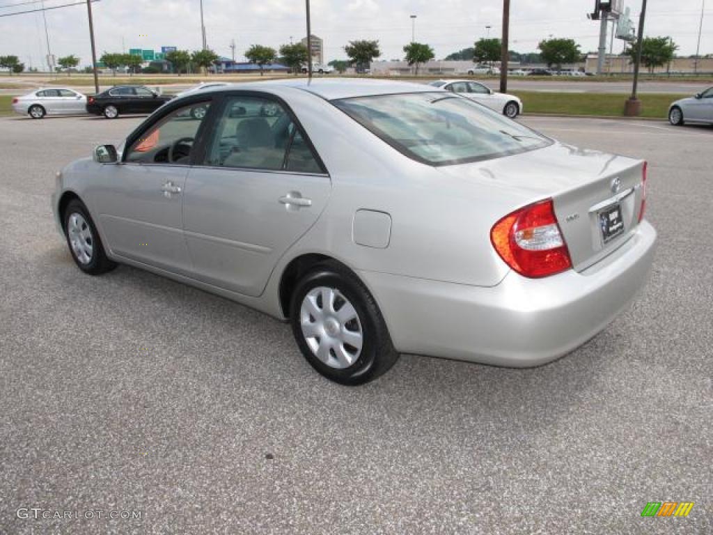 2004 Camry LE - Lunar Mist Metallic / Stone photo #6