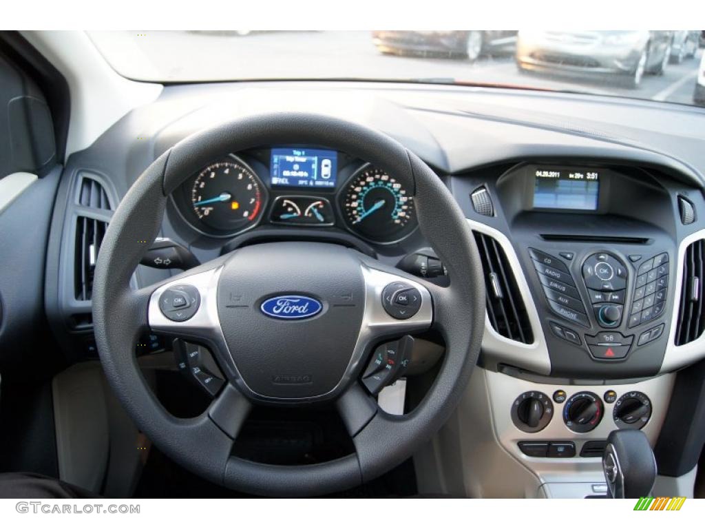 2012 Ford Focus SE Sedan Stone Dashboard Photo #49168319