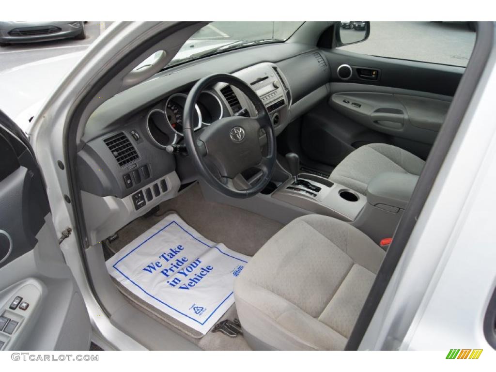 Graphite Gray Interior 2006 Toyota Tacoma V6 Double Cab 4x4 Photo #49170407
